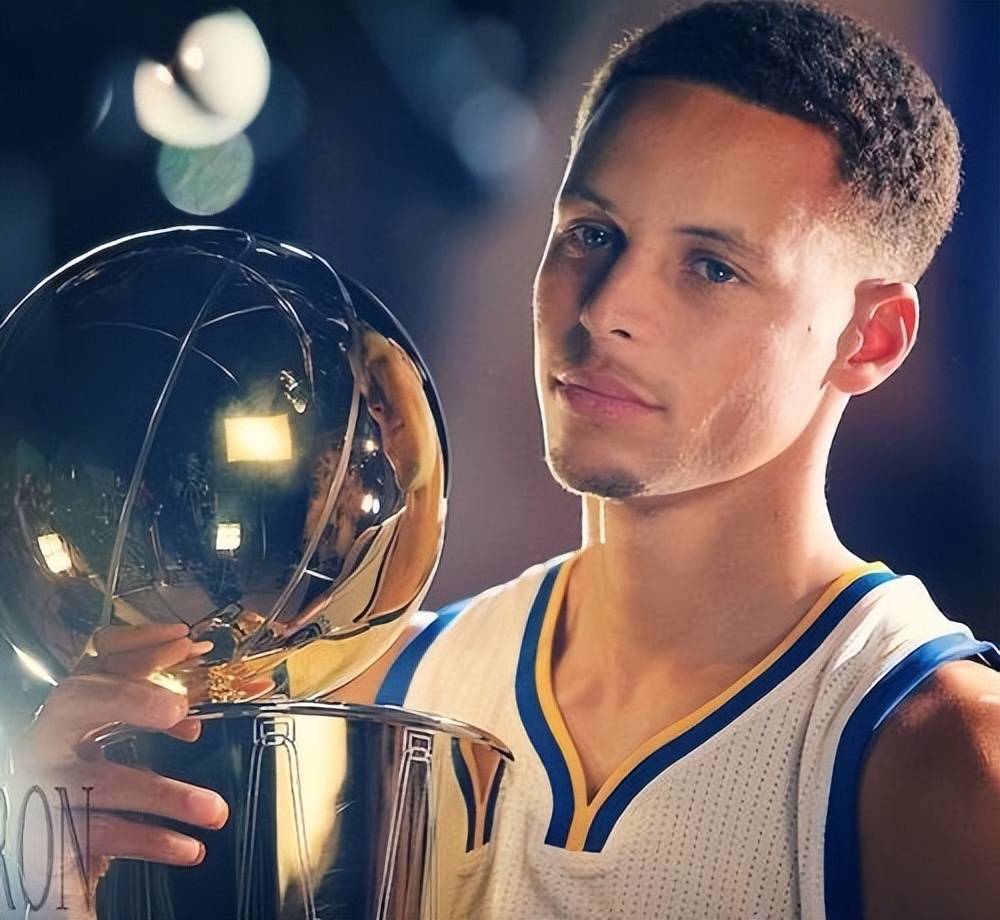 年轻球员的 年轻球员的